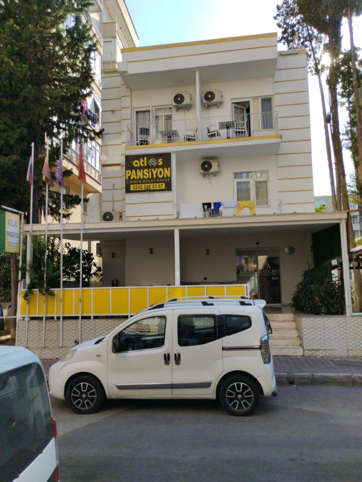 Atlas Pansiyon อันตัลยา ภายนอก รูปภาพ